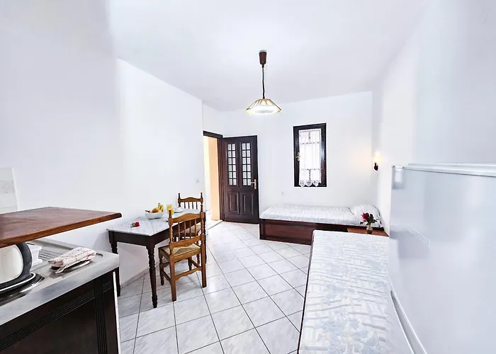 Katerina Apartments